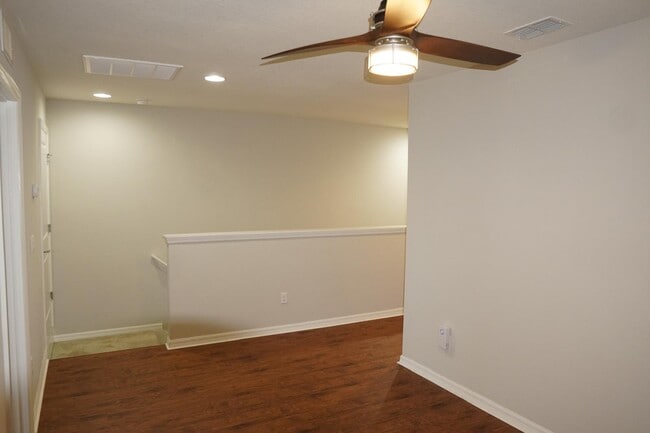 Building Photo - 5151 Caspian St