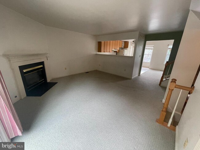 Building Photo - 11303 Kings Crest Ct