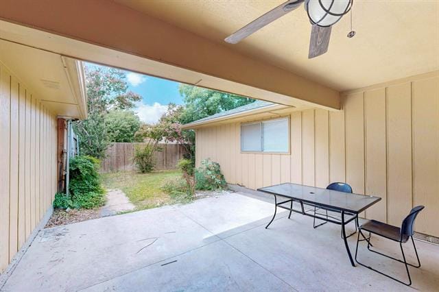 Building Photo - 2407 Meadow Creek Dr