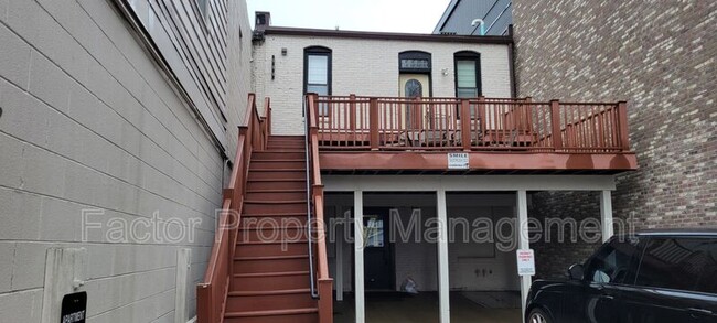 Building Photo - 237 Belgrade Ave