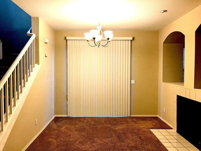 Building Photo - 2553 Sparkling Water Ct
