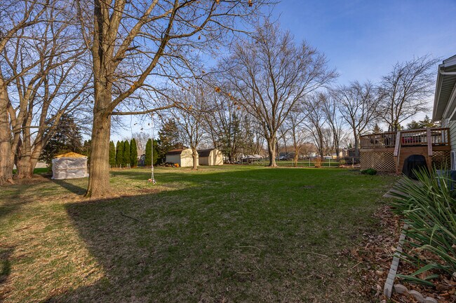 Building Photo - 12755 S Elizabeth Dr