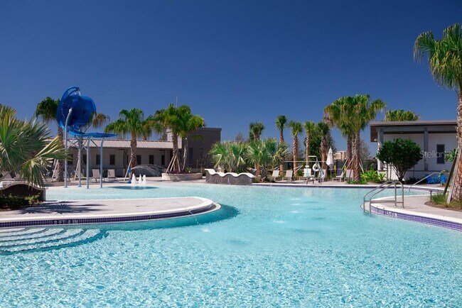 Building Photo - 13833 Behring Ave