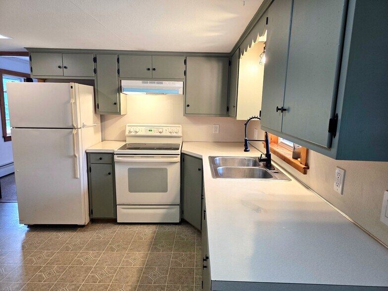 Kitchen - 1 Lyonsville Rd