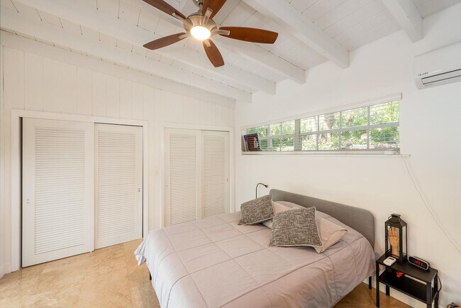 Building Photo - 6205 St