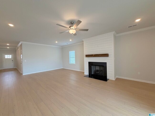 Building Photo - 309 Allene Wy