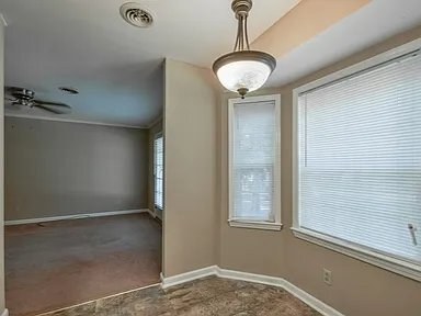 Building Photo - 205 Bob White Ave