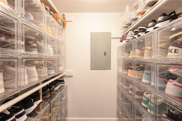 Building Photo - 843 Dublin Dr