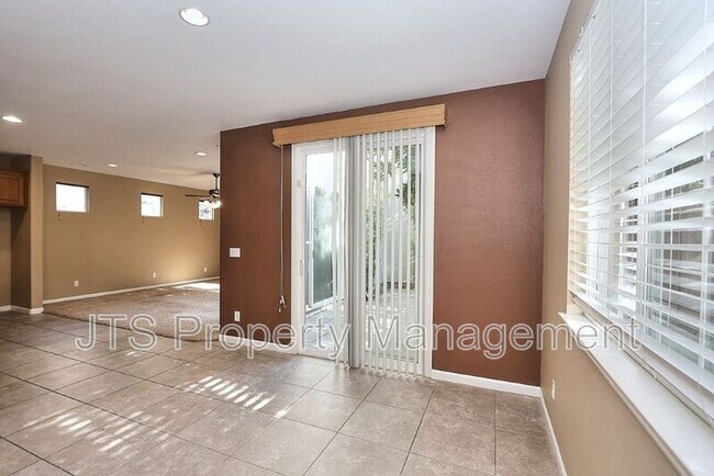 Building Photo - 2889 Market St