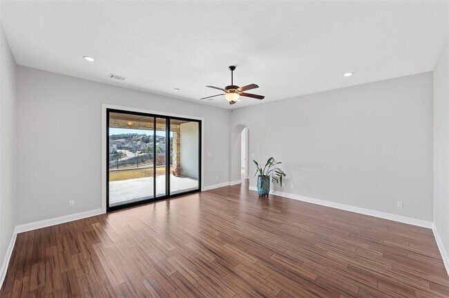 Building Photo - 203 Serene Hilltop Cir