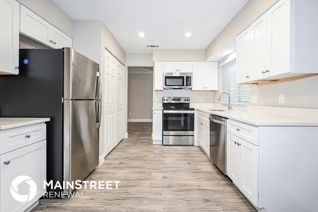 Building Photo - 411 Southerland Ave