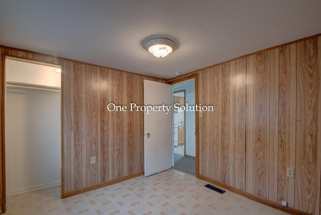 Building Photo - 2956 W 19th Pl