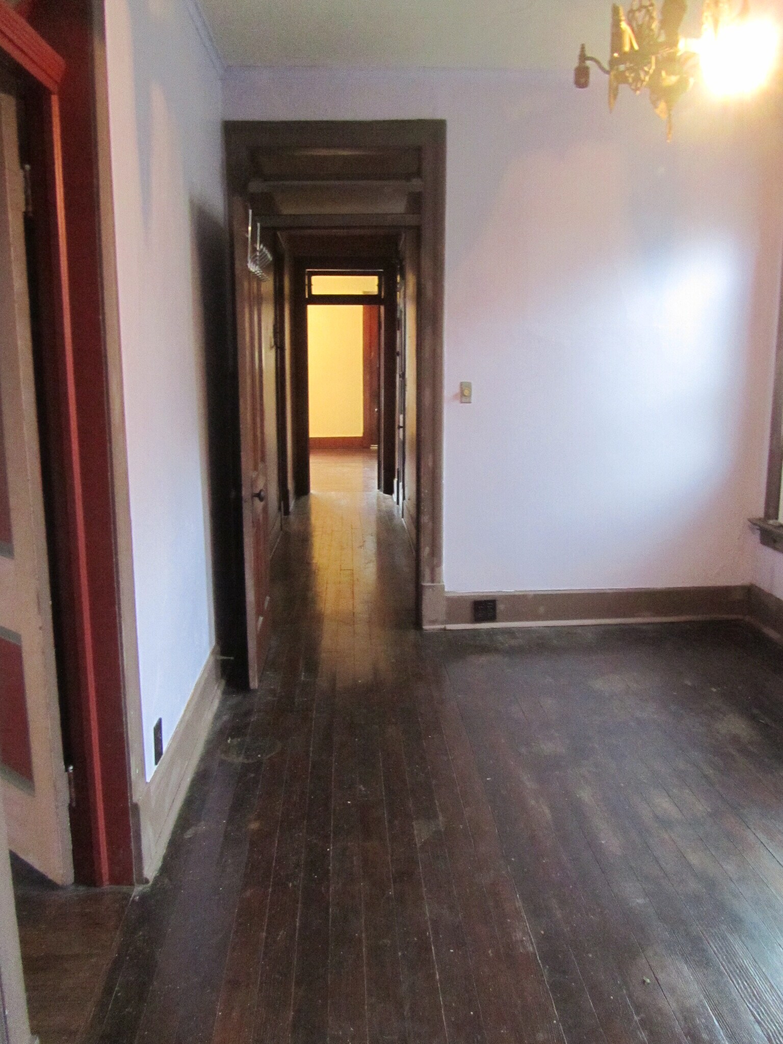 Office - 204 S 6th St