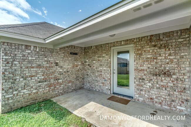 Building Photo - 1207 Addison Ln.