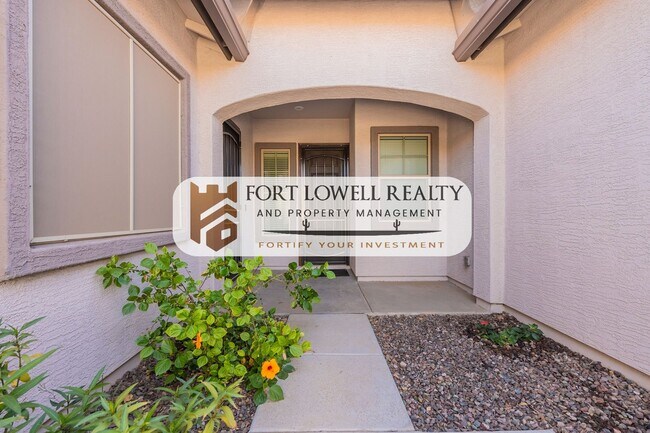 Building Photo - 3 Bedroom, 2 Bath Home near South Mountain!!