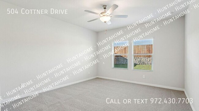 Building Photo - 504 Cottner Dr