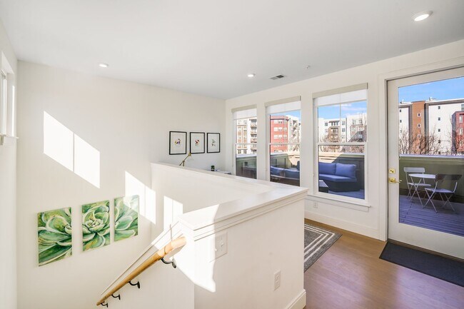 Building Photo - Chic Fully Furnished Condo with Private Retreat-Style Primary Suite