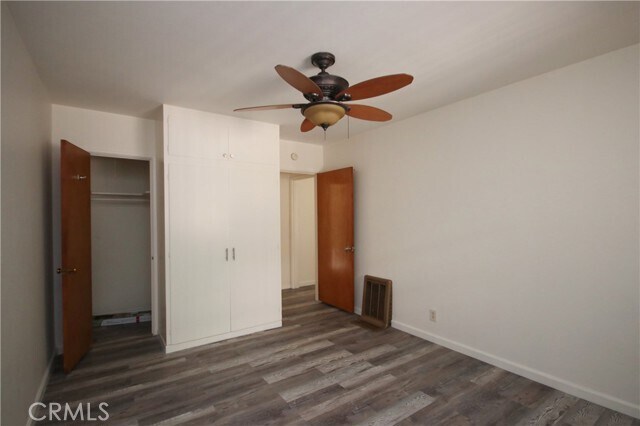Building Photo - 822 N Santa Anita Ave