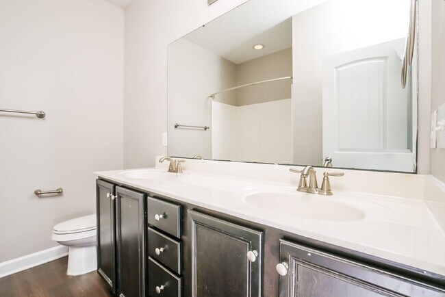 Building Photo - 150 Callahan Trail