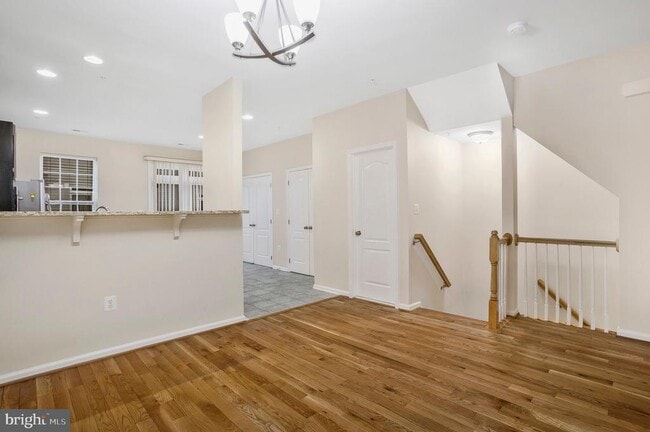 Building Photo - 1612 Fernwood Dr