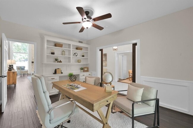 Building Photo - 2811 Crossvine Cir