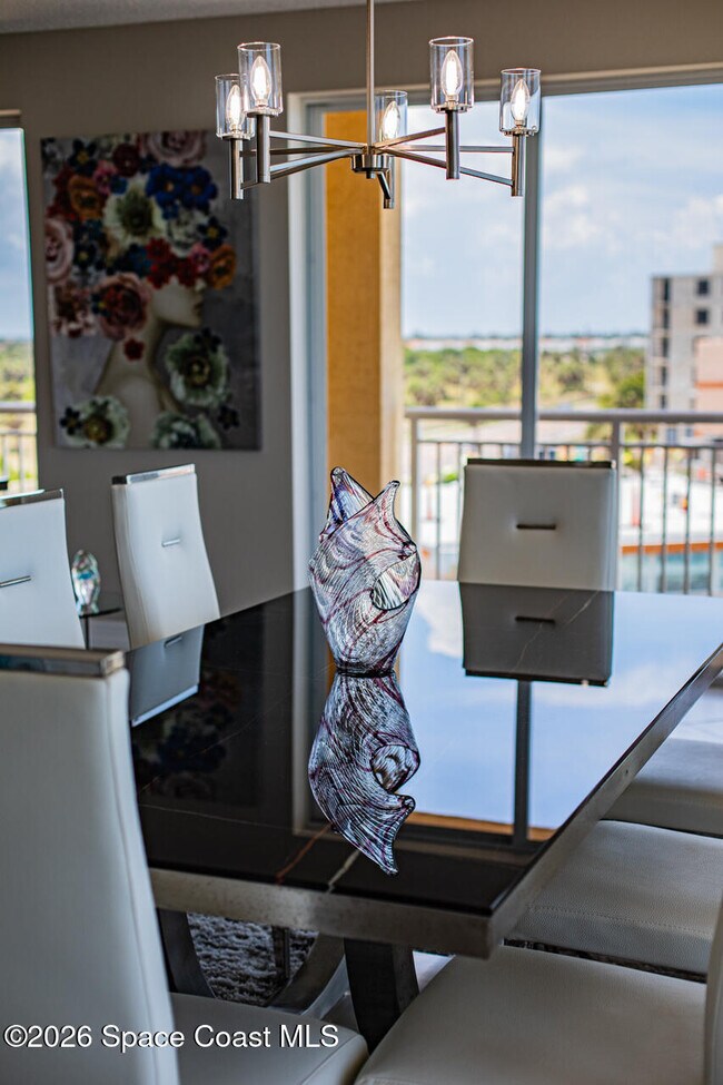 Building Photo - 1025 Jimmy Buffett Mem Hwy