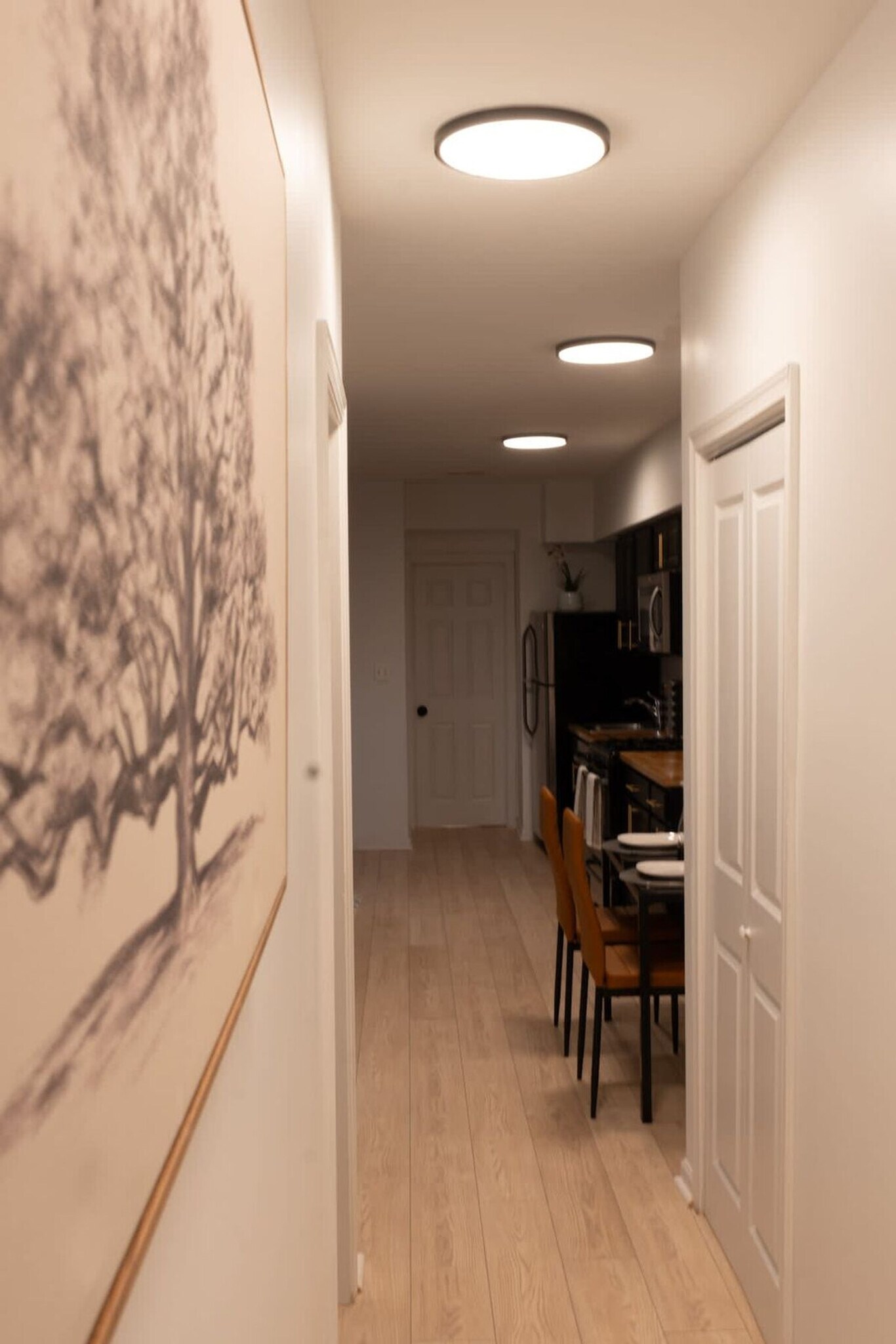 Building Photo - 1255 Raum St NE