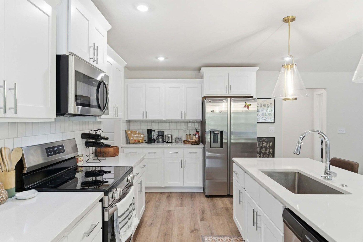 Building Photo - 3 Drem Cir