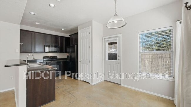 Building Photo - 1125 Brown Rock Dr