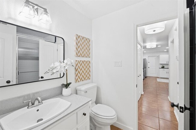 Building Photo - 8346 Summerwood Dr