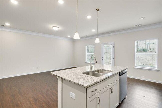 Building Photo - 83 Professional Pl