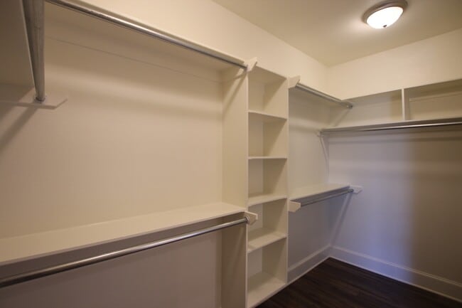 Building Photo - Beautiful 4 Bedroom Home Coming Soon in Bu...