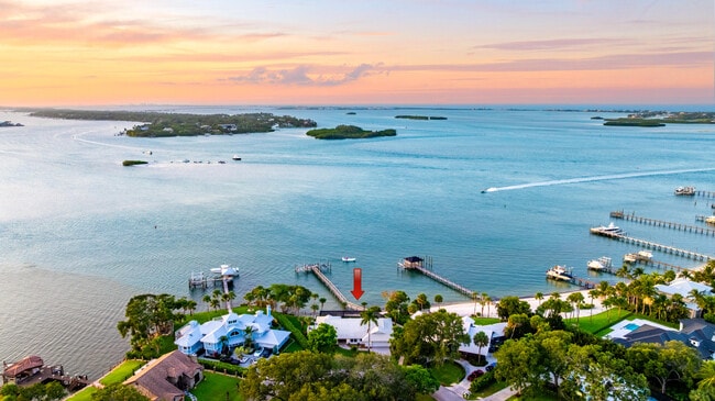 Building Photo - 3501 SE Kubin Ave