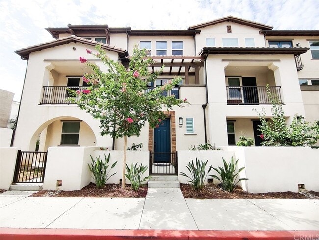 Building Photo - 537 W Foothill Blvd