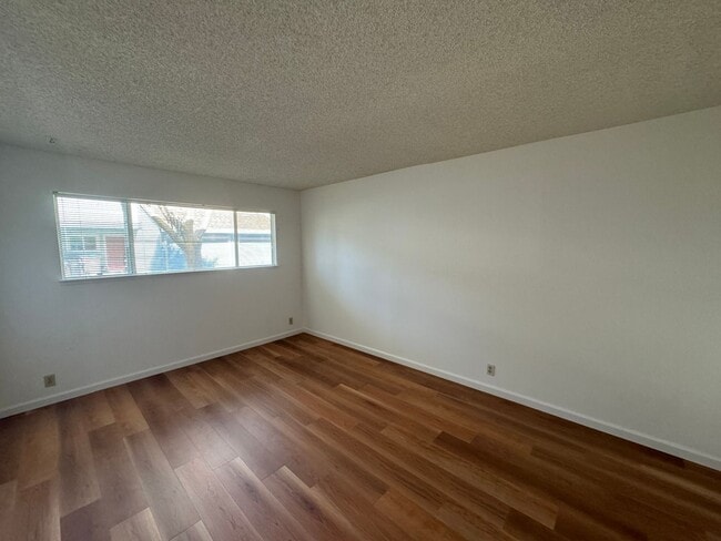 Building Photo - West San Jose Condo in Cupertino School Di...