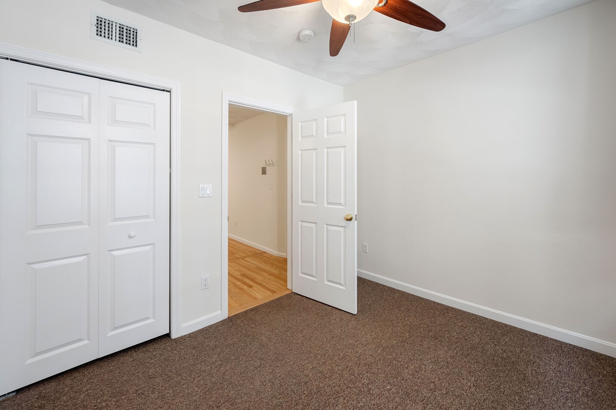 Building Photo - 66 N Margin St