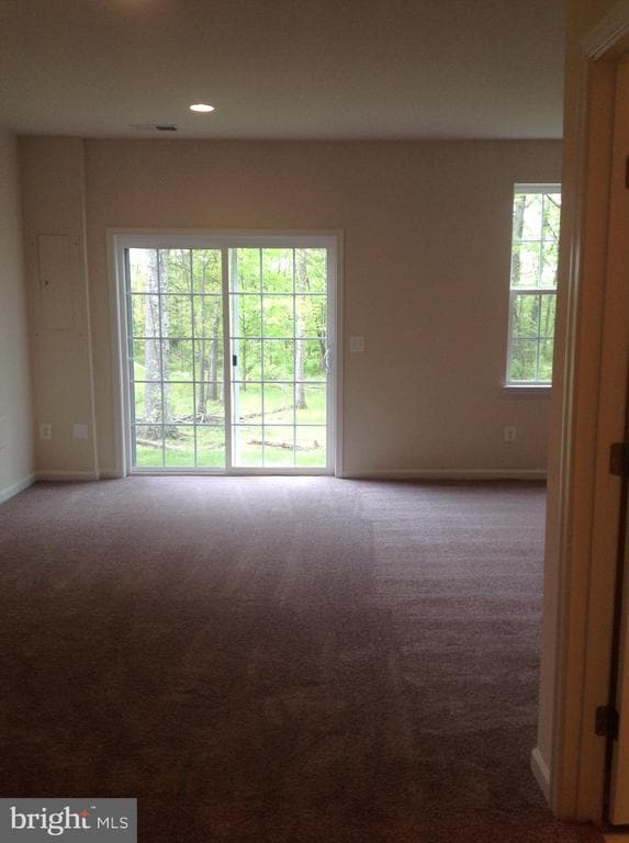 Building Photo - 204 Upper Brook Terrace