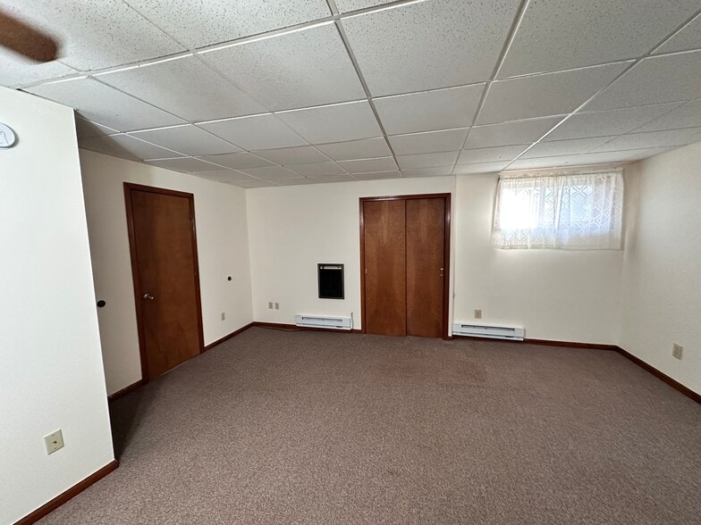 Living Room - 337 W High St