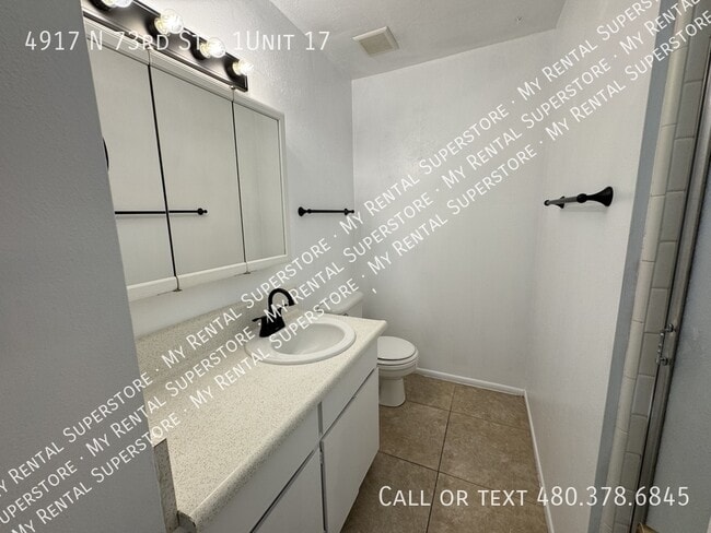 Building Photo - 4917 N 73rd St