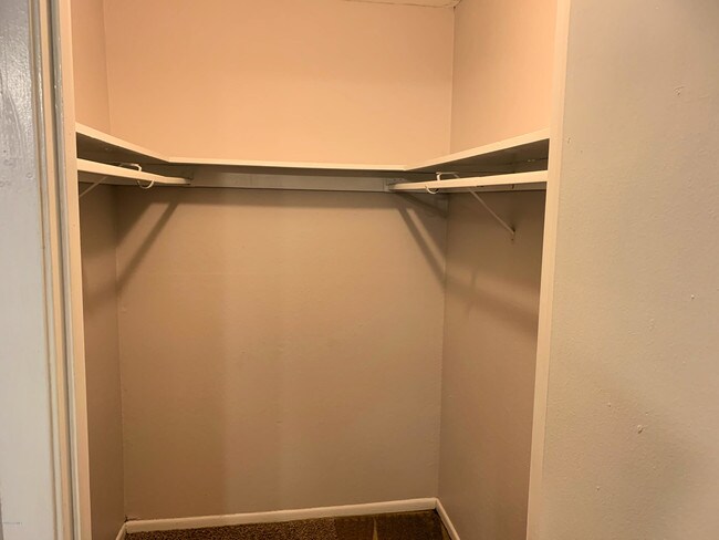 Building Photo - 326 Guilbeau Rd