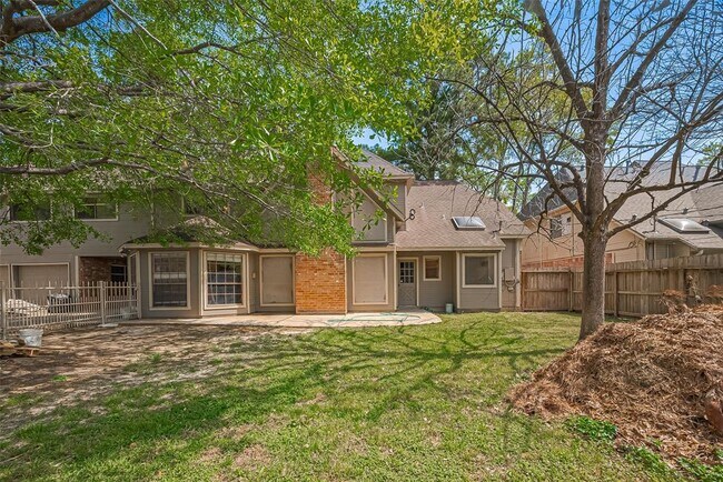 Building Photo - 18307 Champion Forest Dr
