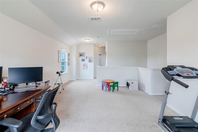 Building Photo - 13700 Sage Grouse Dr