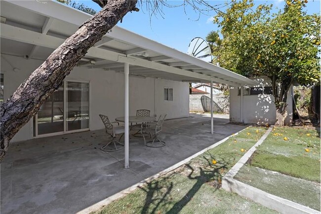Building Photo - 2714 Flory Dr