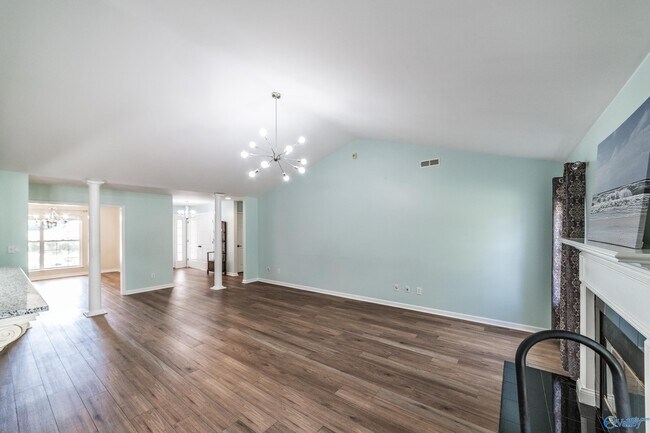 Building Photo - 128 Wilder Dr