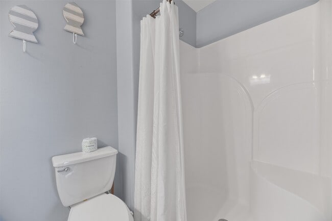 Building Photo - 21531 Zachary Dr