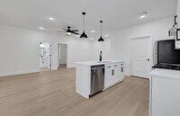 Building Photo - 2619 Delafield St