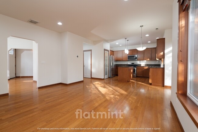 Building Photo - 4418 137th Pl SE