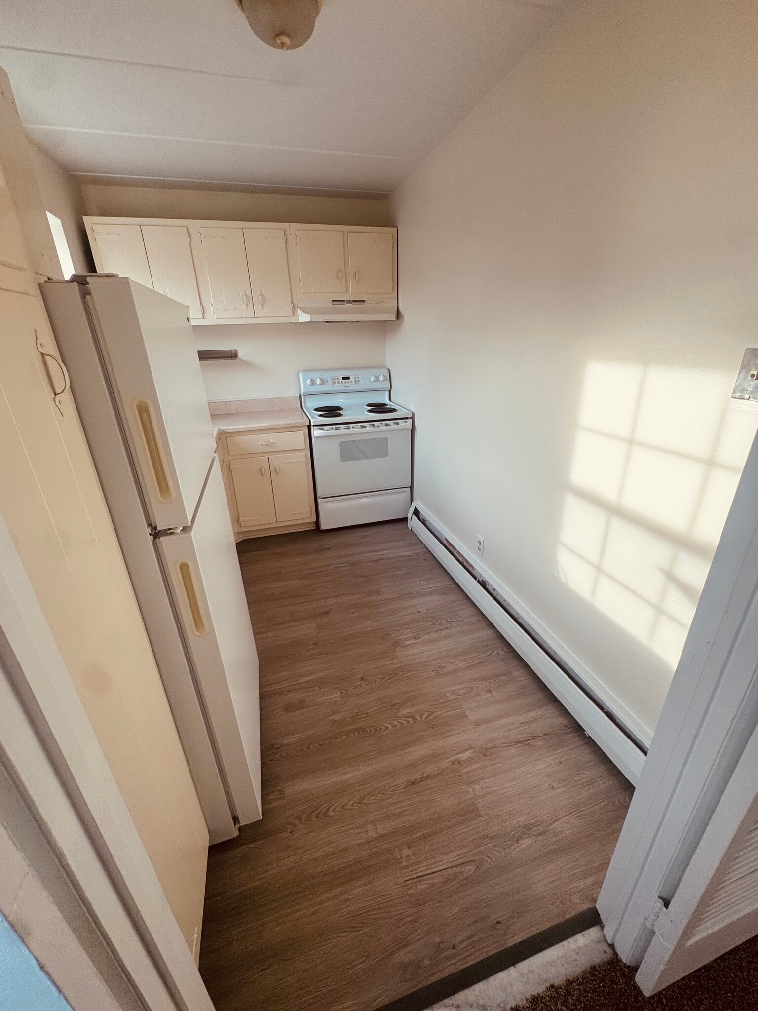 Building Photo - 216 N Monroe St