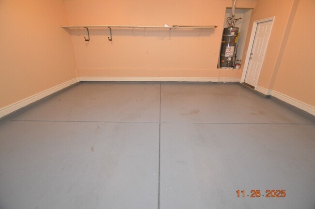 Building Photo - 638 Harvester Course Dr