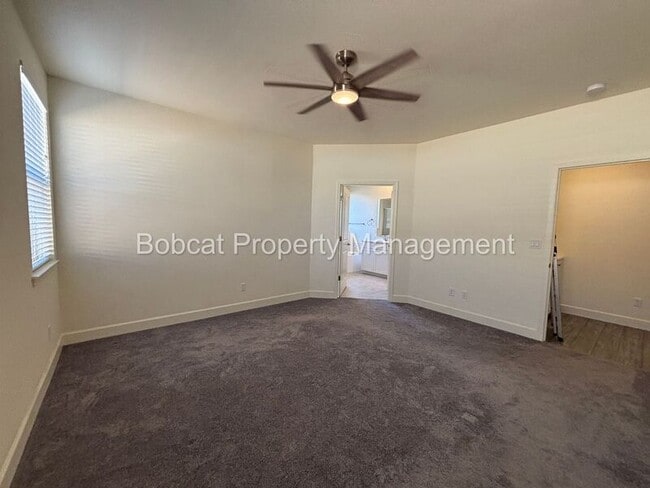 Building Photo - 1097 Dapple Dr